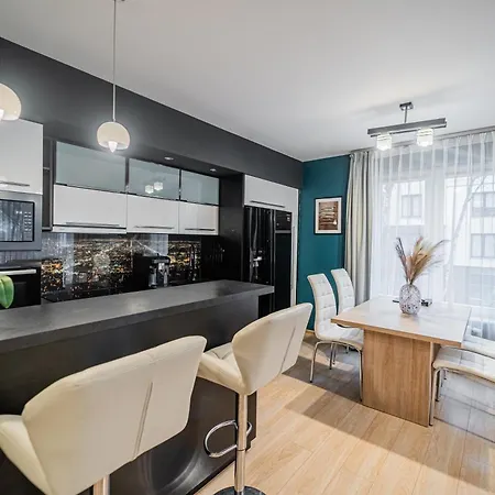 Horyzont Apartamenty- Osiedle Polanki Basen Zewnetrzny, Sauna ,silownia Apartmán